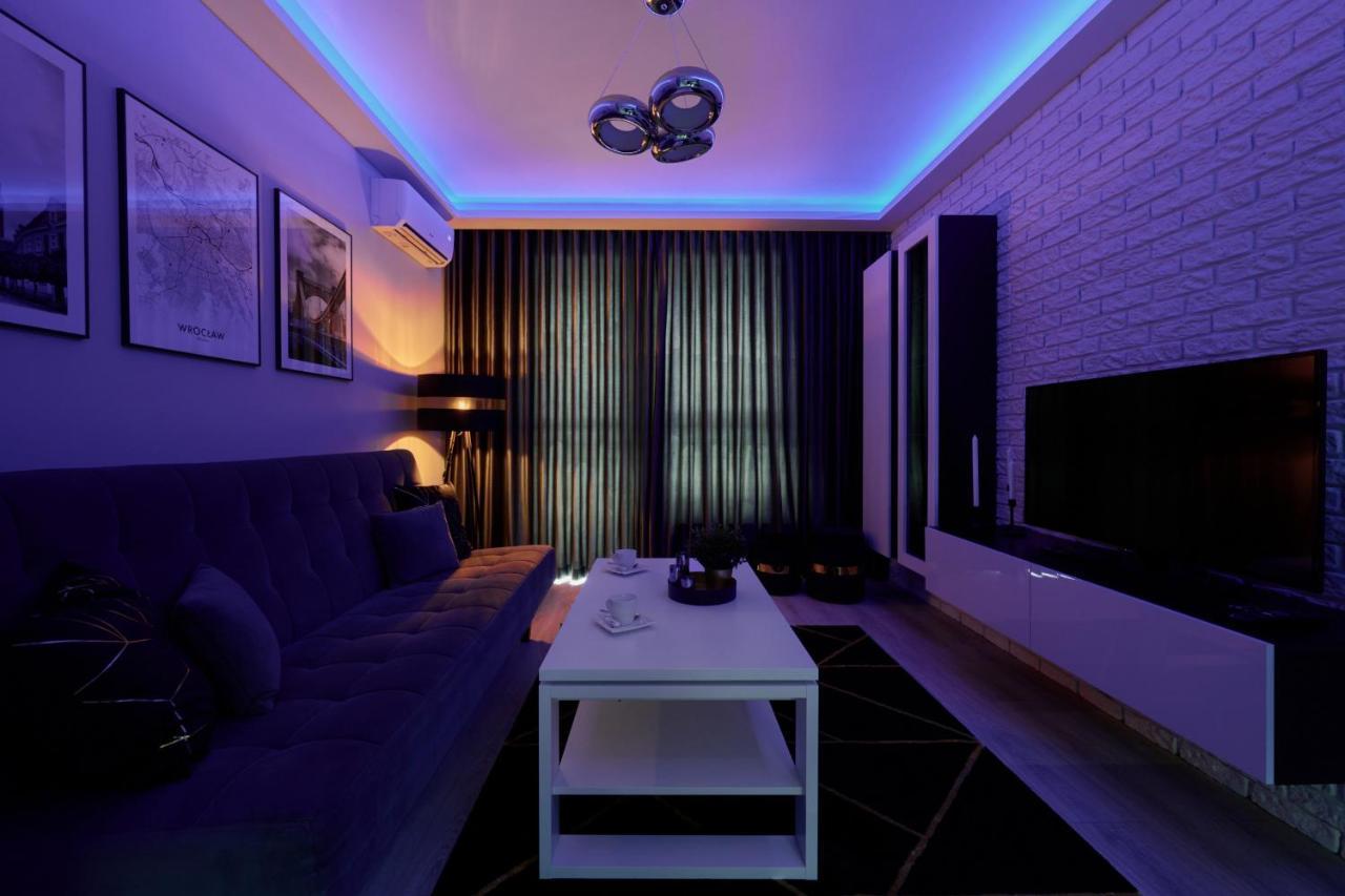 Odra Tower Apartment Center Of Wroclaw By Renters Prestige Exterior foto